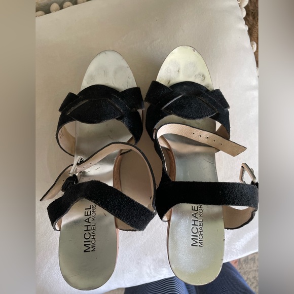 Michael Kors wedges 8.5 - Picture 6 of 6